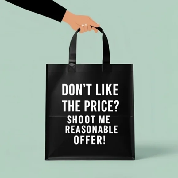 Under Armour Black Sports Bra - Picture 3 of 3